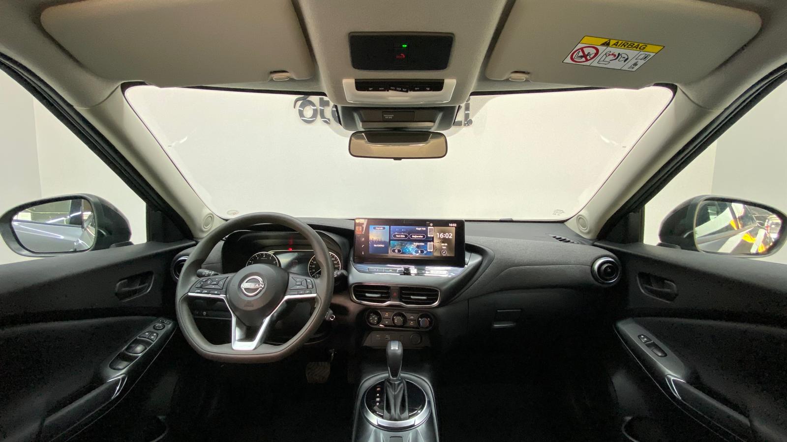 NISSAN JUKE 6